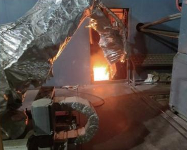 測溫取樣機(jī)器人系統